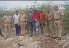 Noida News : पुलिस मुठभेड़ में शातिर बदमाश गिरफ्तार, पैर में लगी गोली