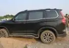 Greater Noida News : गोली लगने से लहुलुहान अवस्था में स्कॉर्पियो कार में मिला प्रॉपर्टी डीलर का शव, हत्या की आशंका