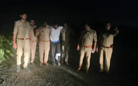 Greater Noida News : पुलिस मुठभेड़ में गोकशी करने वाला शातिर बदमाश गिरफ्तार, पैर में लगी गोली