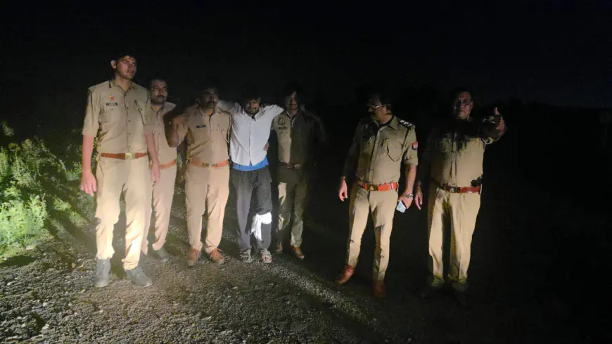 Greater Noida News : पुलिस मुठभेड़ में गोकशी करने वाला शातिर बदमाश गिरफ्तार, पैर में लगी गोली