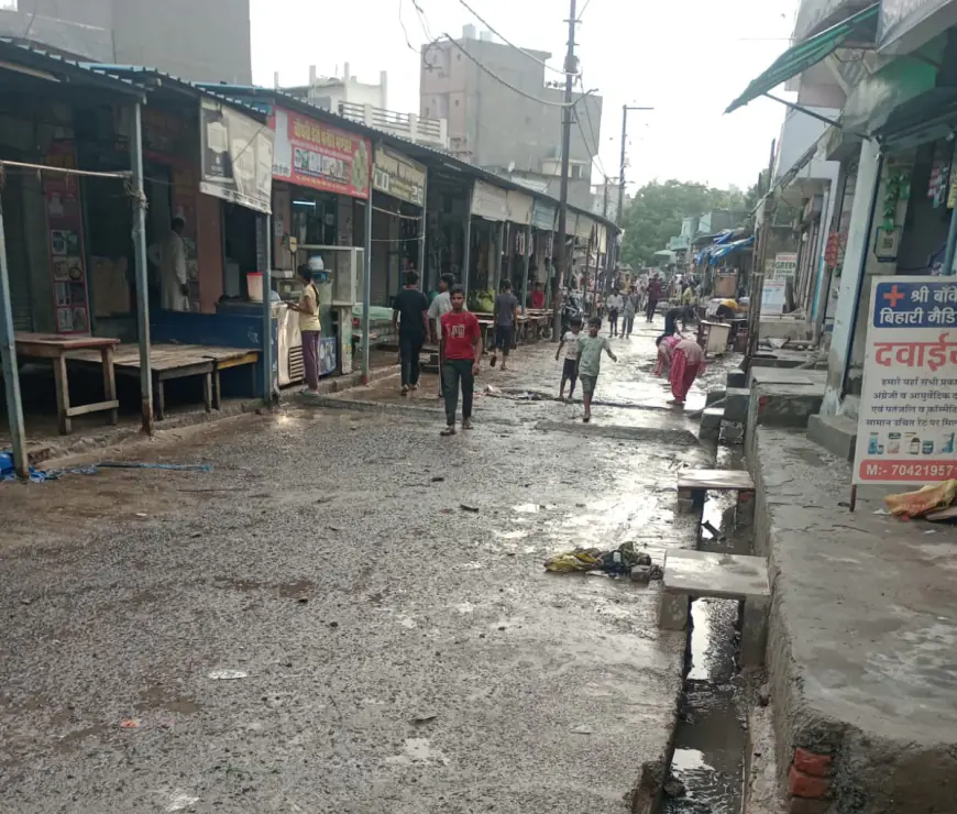 Noida News : नोएडा में जल भरावः काम में लापरवाही पर जेई और सुपरवाइजर बर्खास्त, दो प्रबंधकों को प्रतिकूल प्रविष्टि