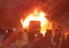 Greater Noida News : हॉस्टल की बस में लगी आग
