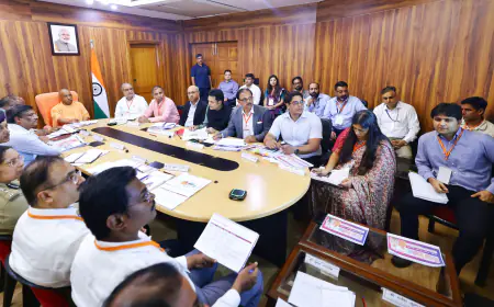 Noida News :  यूपी इंटरनेशनल ट्रेड शो-2026 की तैयारियों को लेकर मुख्यमंत्री योगी ने की समीक्षा बैठक