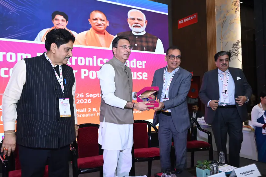 Noida News : इलेक्ट्रॉनिक्स से एआई और सेमीकंडक्टर तक, यूपी बनेगा देश का नंबर-1 टेक्नोलॉजी हब: जितिन प्रसाद