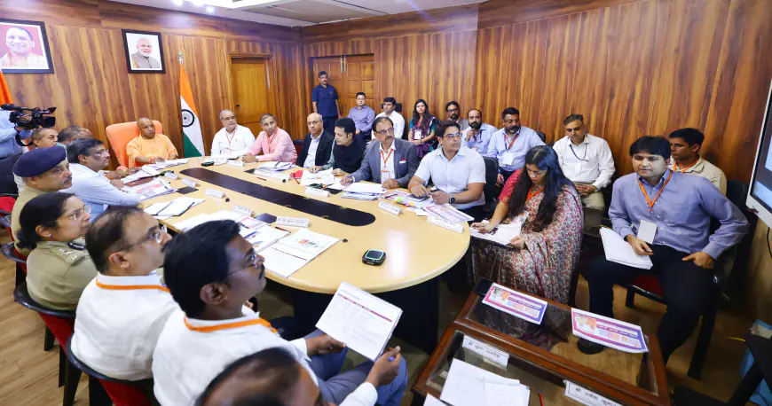 Noida News :  यूपी इंटरनेशनल ट्रेड शो-2026 की तैयारियों को लेकर मुख्यमंत्री योगी ने की समीक्षा बैठक