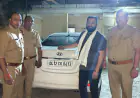 Noida News : ड्राई -डे पर मदिरा बेचने जा रहा कार सवार गिरफ्तार