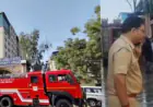 Ghaziabad News : होटल के पांचवे तल पर लगी आग, अफरा- तफरी मची