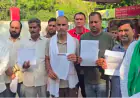 Greater Noida News : कही नही है धन सुरक्षित:आम आदमी की आफत ही आफत, एक तरफ साइबर अपराधी दूसरी तरफ बैंक के अधिकारी