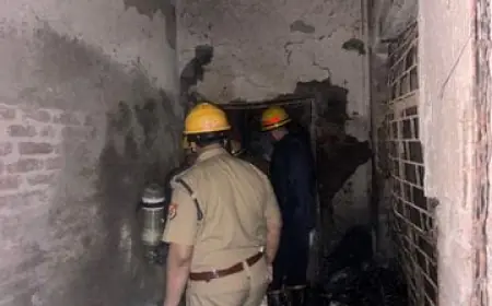 Ghaziabad News : फैक्ट्री में लगी भयंकर आग