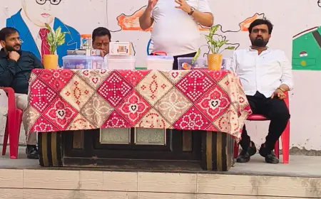 Noida News : गांधी-शास्त्री जयंती पर बच्चों ने दिखाई रचनात्मकता, फर्स्ट ऐड बॉक्स प्रतियोगिता में लिया हिस्सा