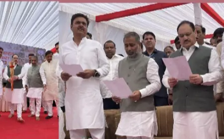 Noida News : सेवा ज्योति कलश यात्रा मे एक किलोमीटर तक पैदल चले केंद्रीय मंत्री जेपी नड्डा, हजारों लोगों ने सुना प्रधानमंत्री का संबोधन