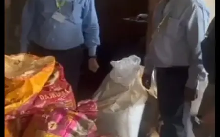 Greater Noida News : मिलावटी मसाला बनाने वाली फैक्ट्री का भंडाफोड़, मालिक गिरफ्तार