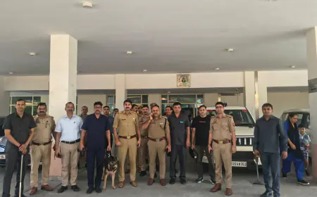 Noida News : दर्जन भर स्कूलों को मिली बम से उड़ाने की धमकी