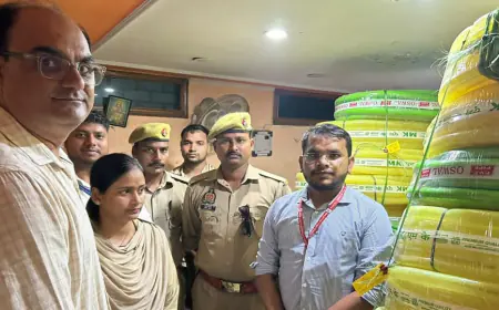 Ghaziabad News :  बिना लाइसेंस का आईएसआई मार्क का हो रहा था इस्तेमाल,1922 मीटर गार्डन पाइप और पैकेजिंग टेप जप्त