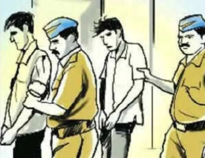 Noida News : घर में चोरी कर रहे बदमाशों ने महिला के बेटे पर किया घातक हमला, नाले में कूदे, गिरफ्तार